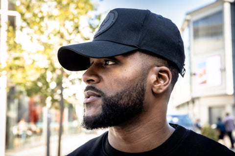 ACZ116 BLACK ON BLACK CURVED PEAK BASEBALL CAP